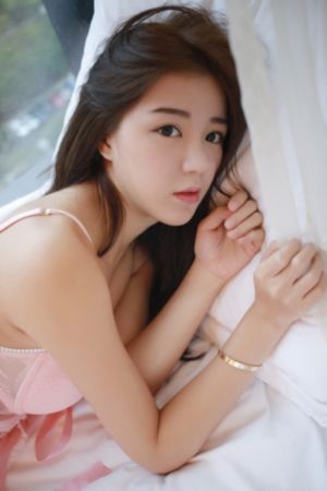 扒丝袜pisiwa免费午夜