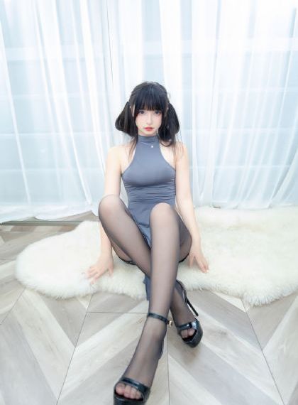 蜜桃初熟时