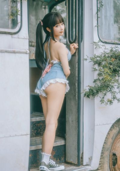 后宫露营视频