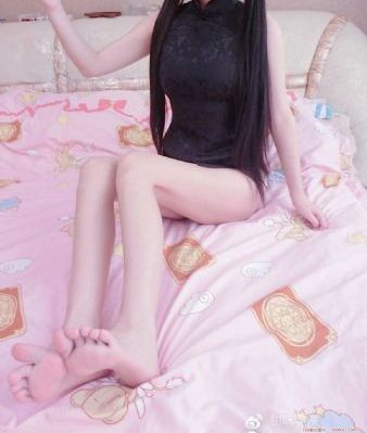 素描少女